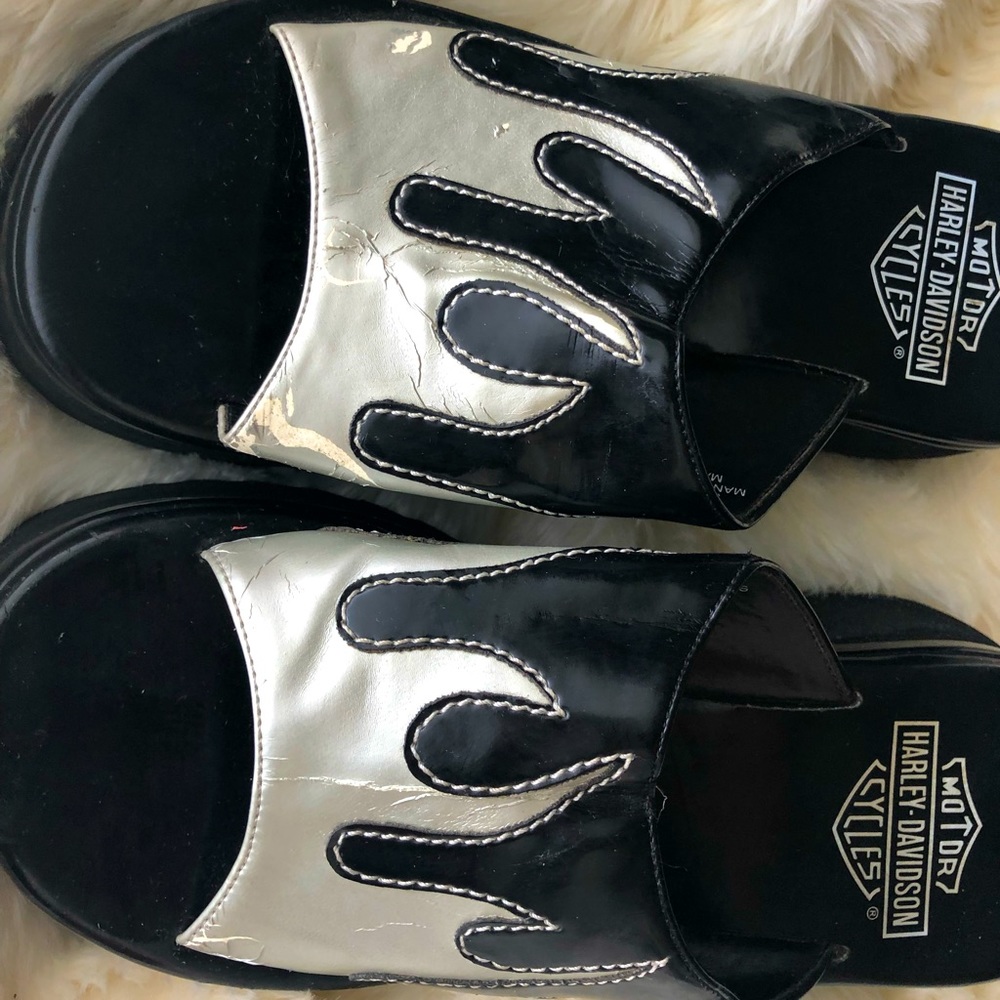 Vintage Harley Davidson platforms
